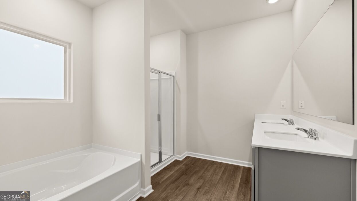 300 Bristol Boulevard Property Photo 20