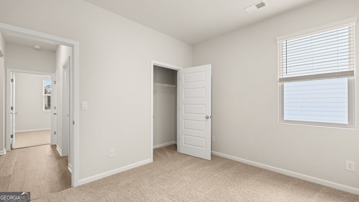 300 Bristol Boulevard Property Photo 23