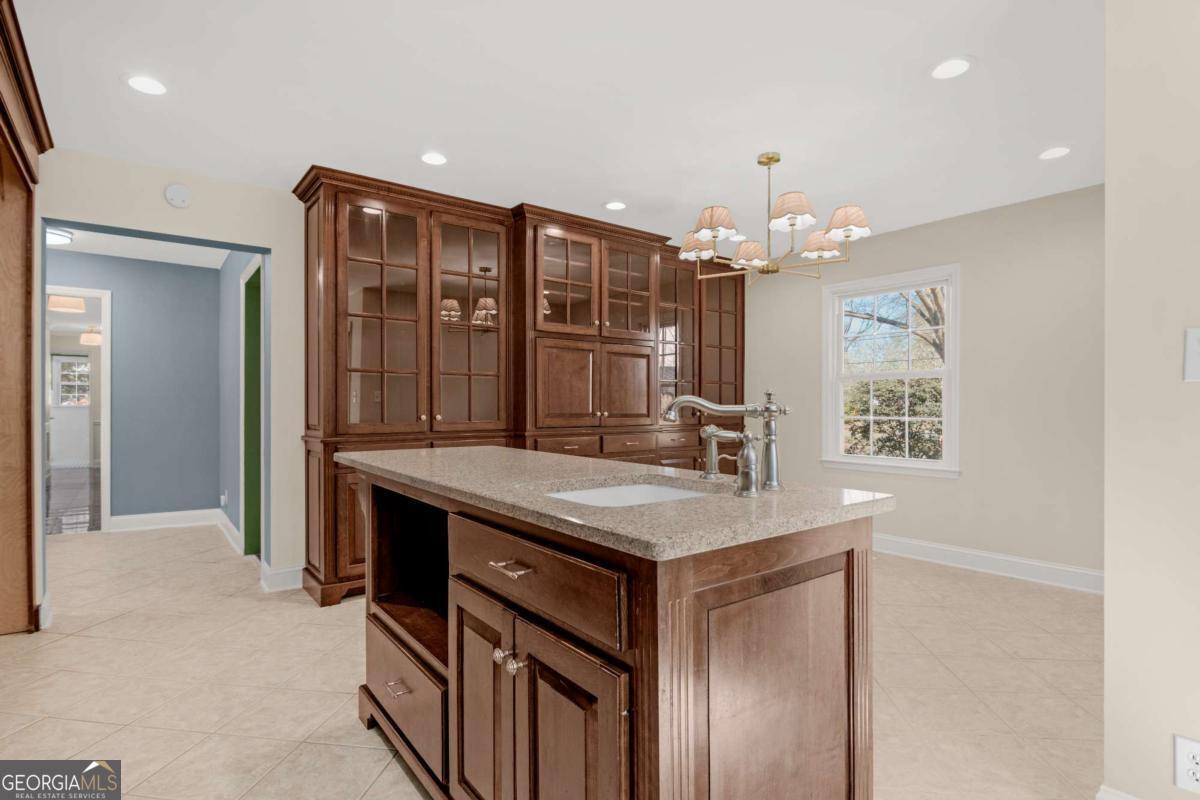 1808 Seminole Trail Property Photo 29