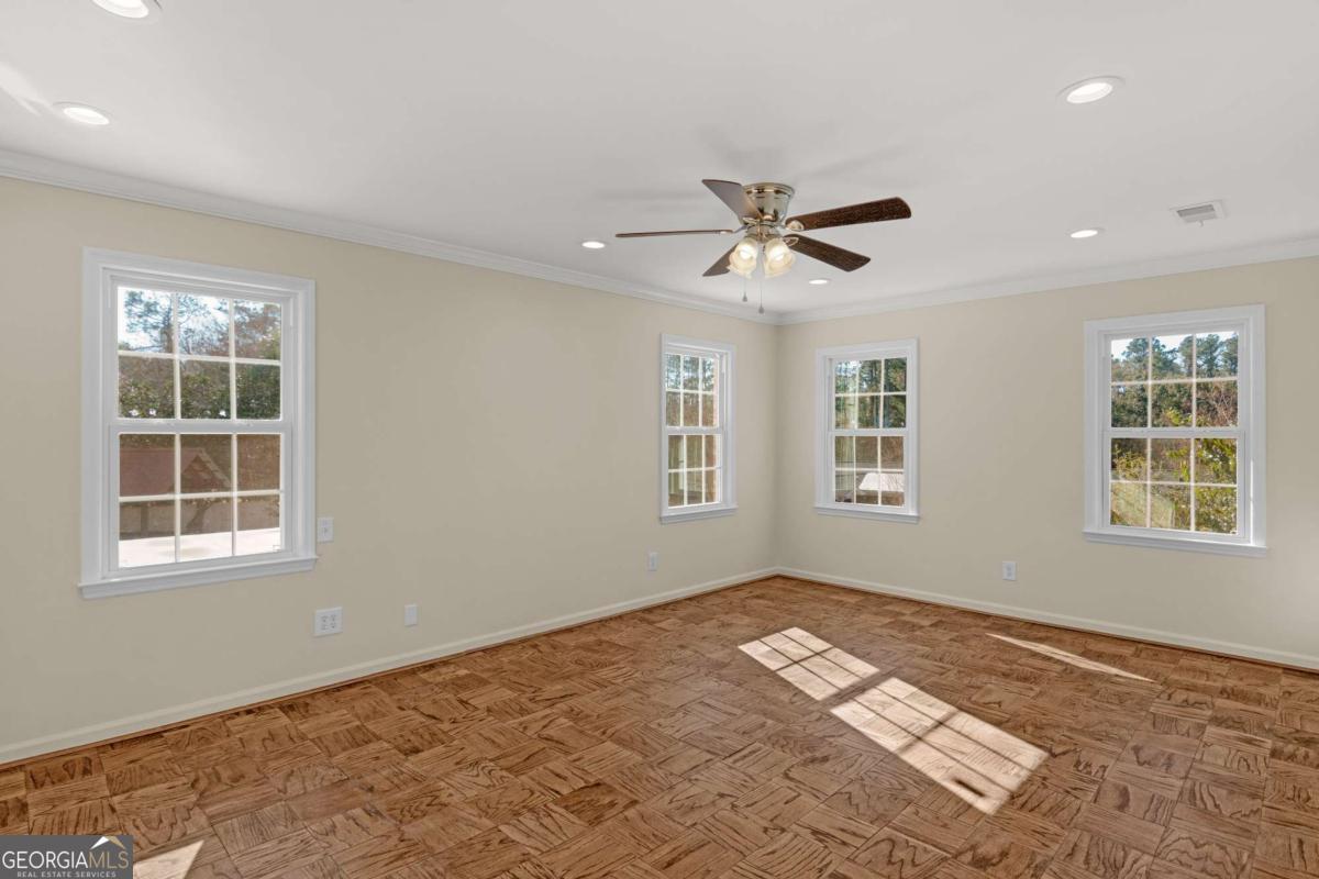 1808 Seminole Trail Property Photo 31