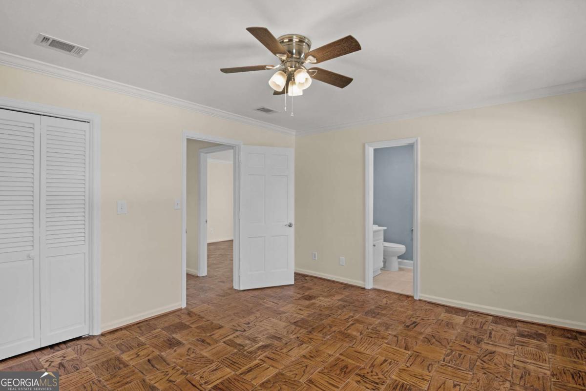 1808 Seminole Trail Property Photo 38