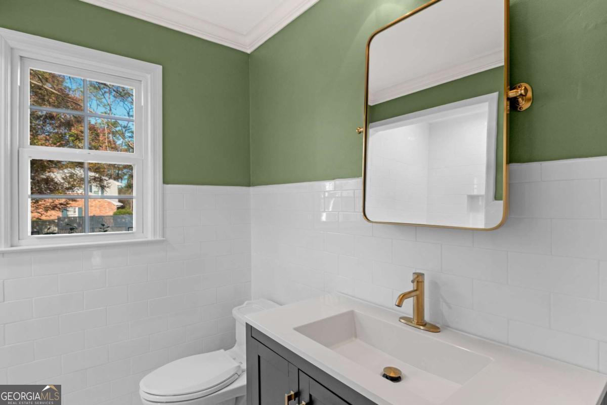 1808 Seminole Trail Property Photo 45