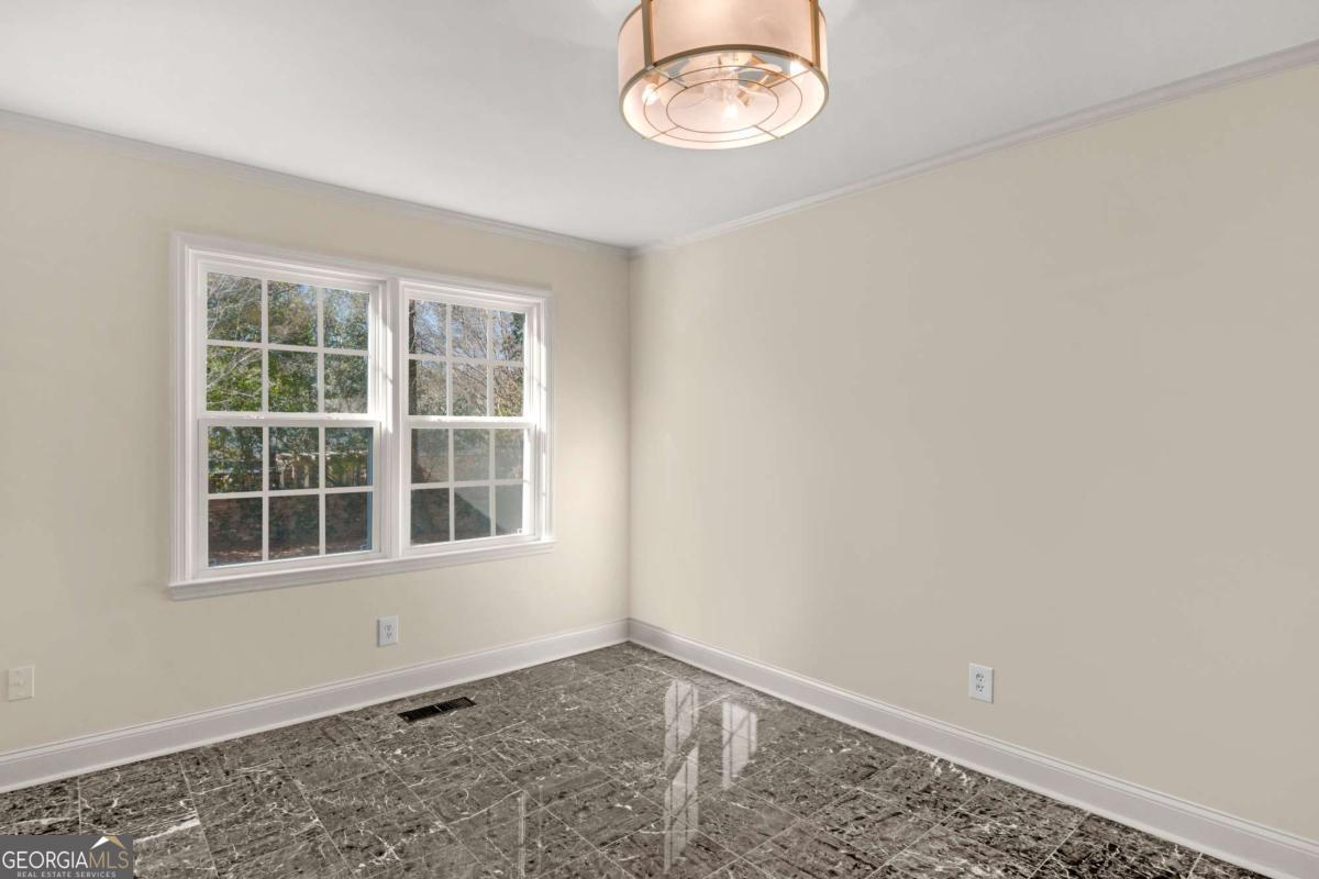 1808 Seminole Trail Property Photo 46