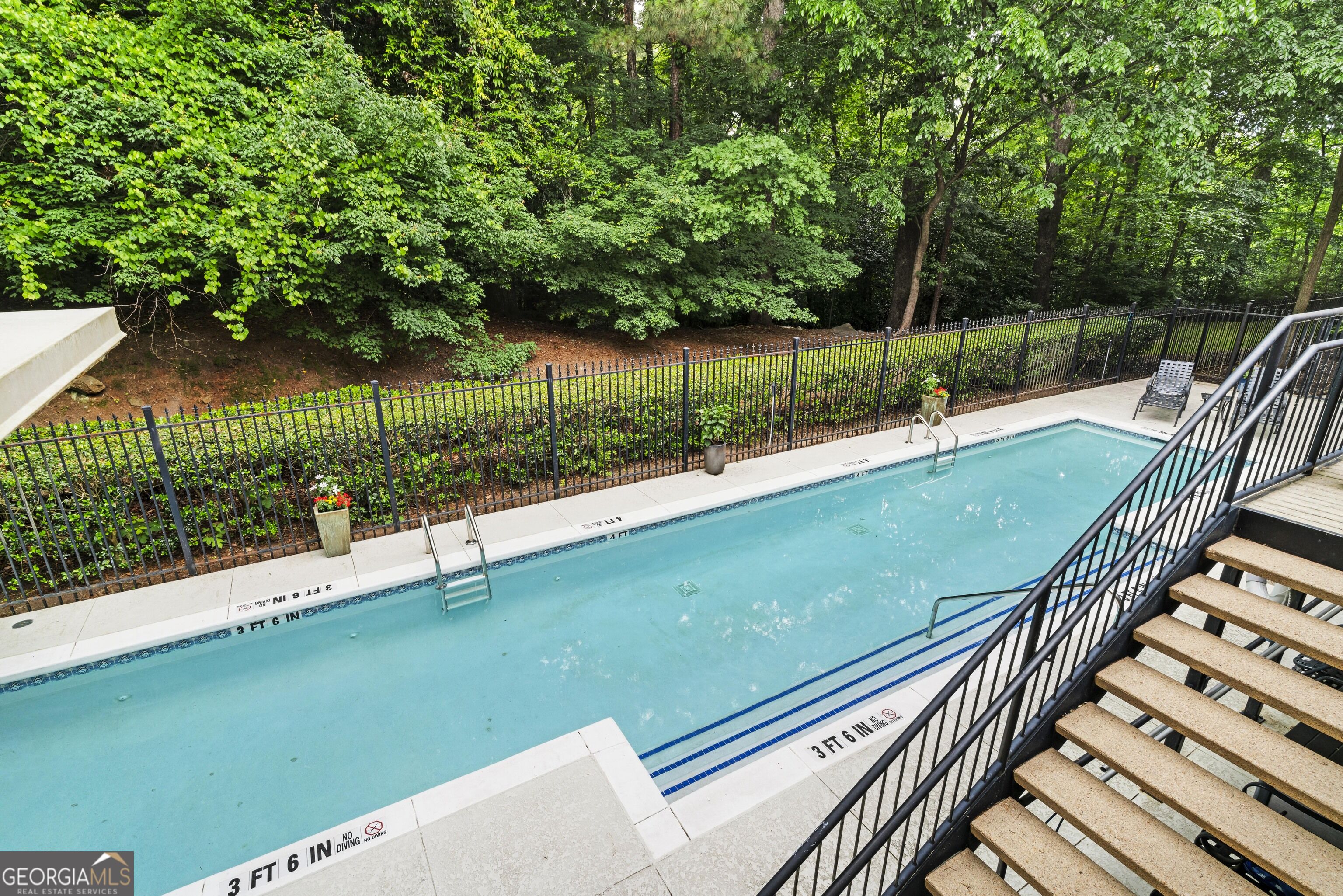 560 Dutch Valley Road Ne # 2309 Property Photo 29