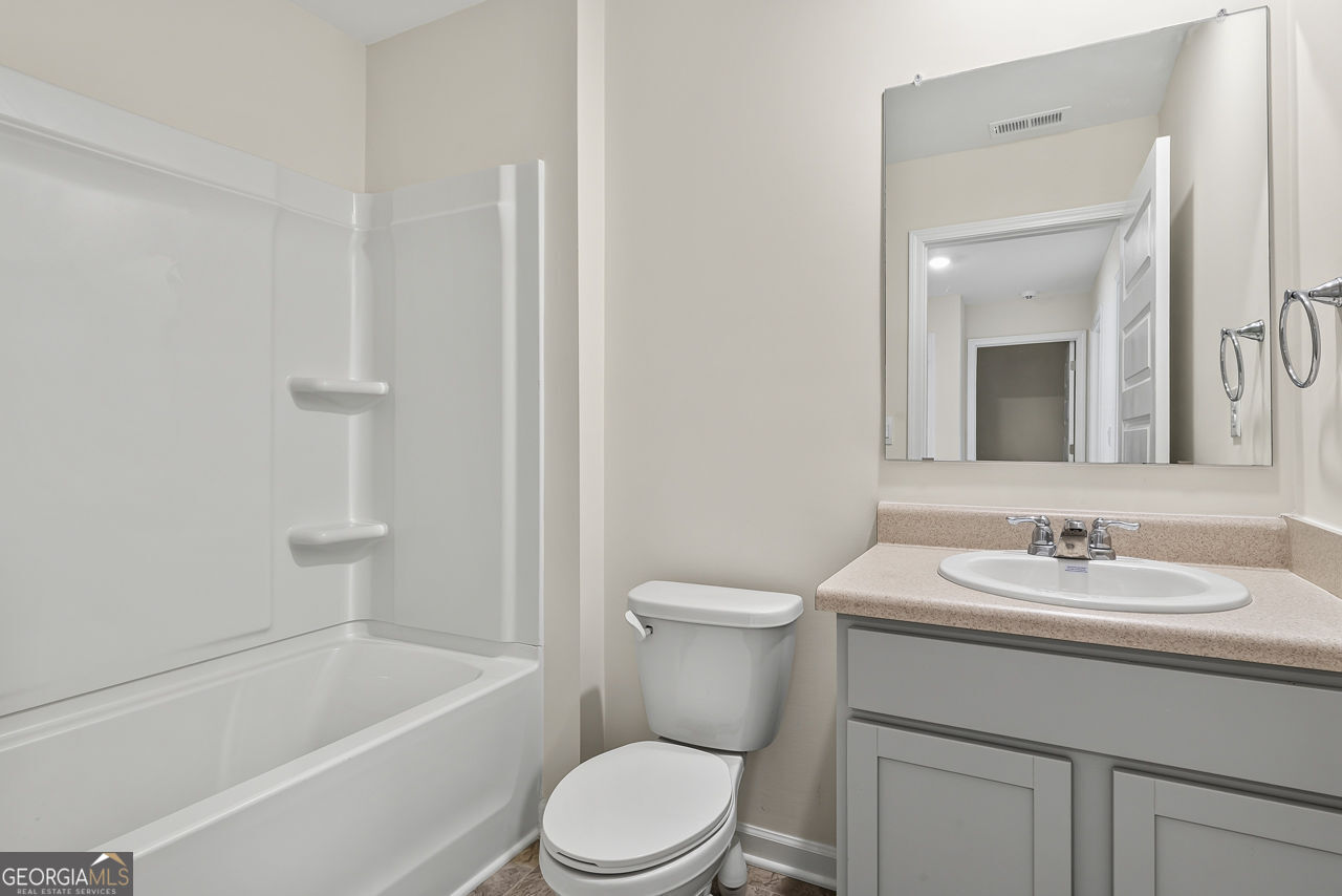 174 Hampton Circle Property Photo 19