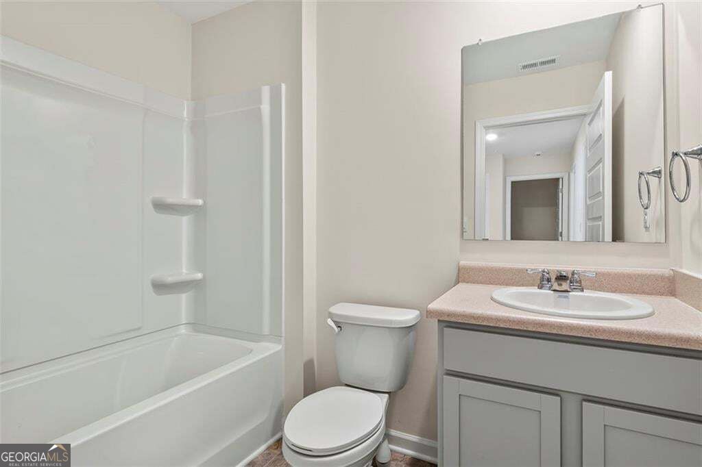 174 Hampton Circle Property Photo 19