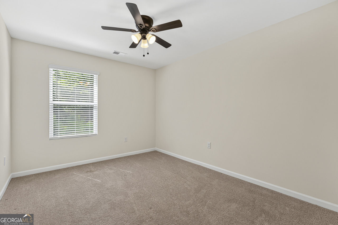 174 Hampton Circle Property Photo 20