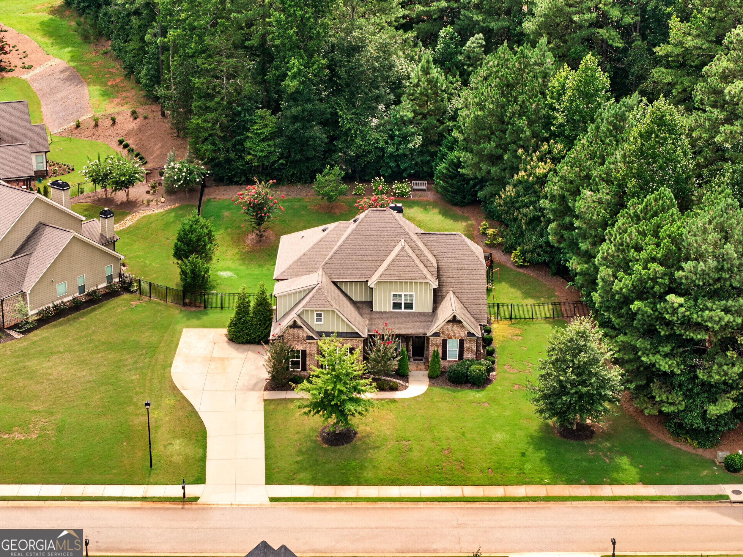 845 Walnut River Trail Property Photo 1
