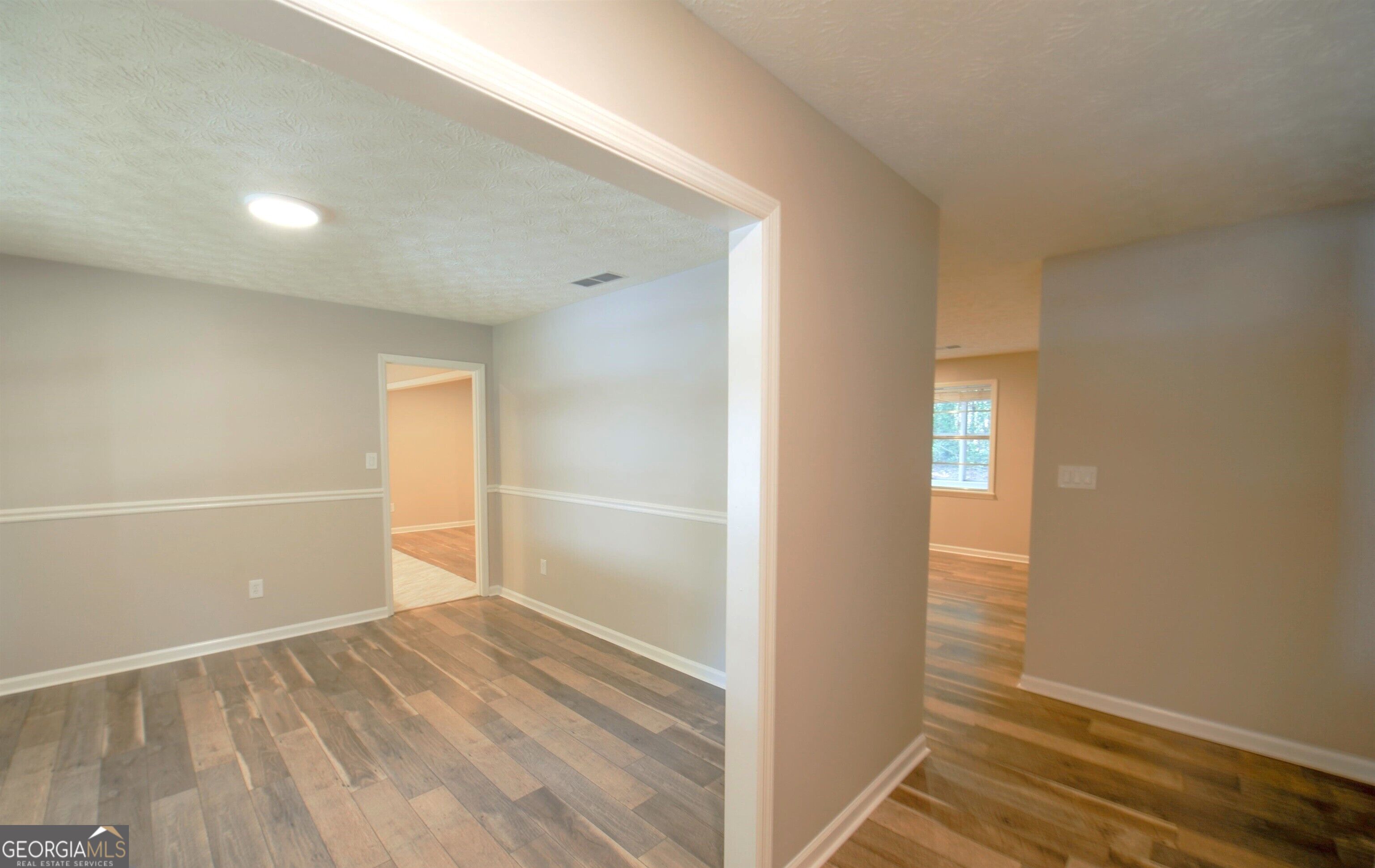 125 Brooks Drive Property Photo 8