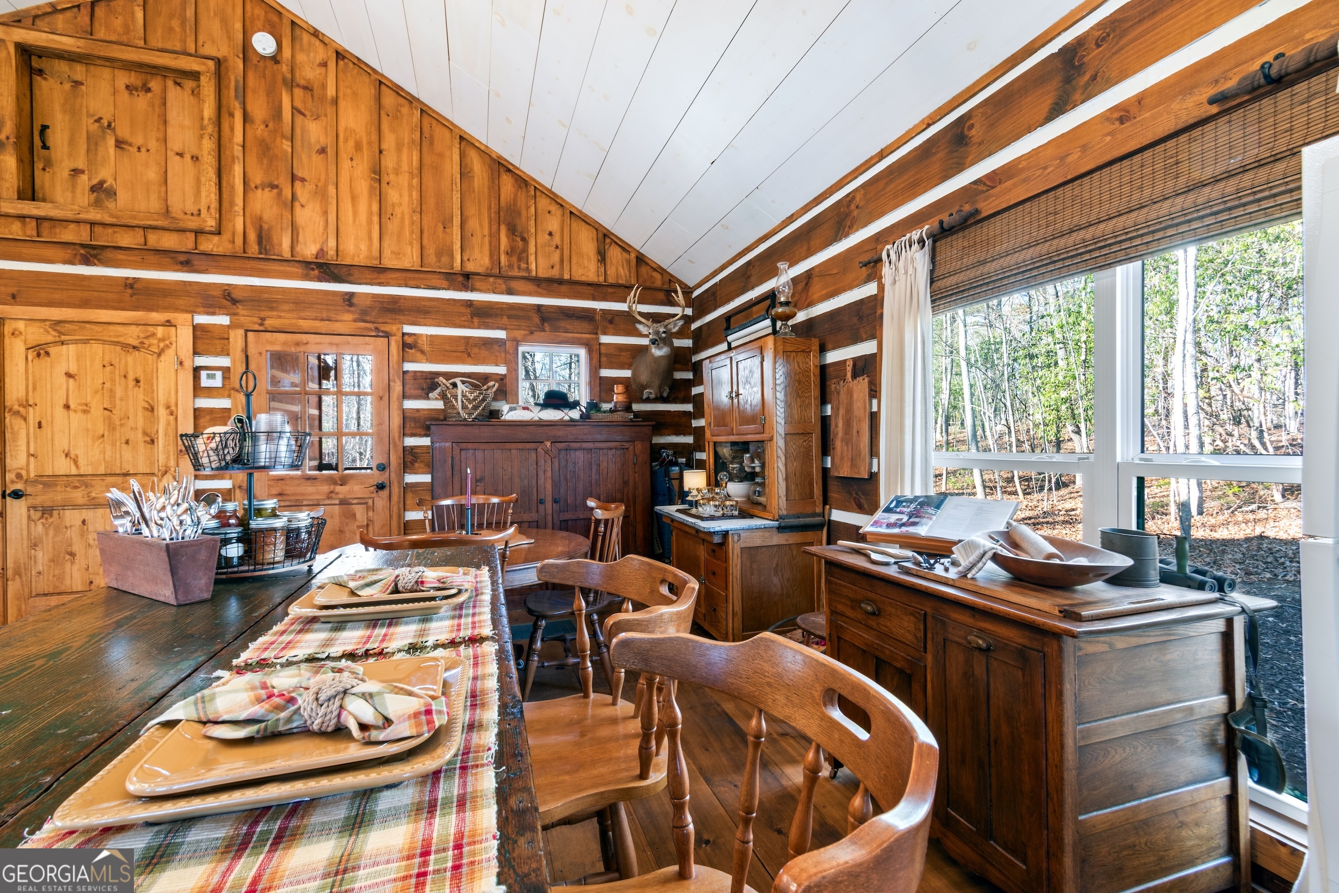 4011 Murphy Highway Property Photo 46