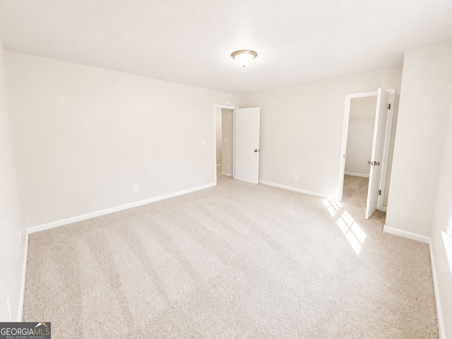 3135 Revere Circle Property Photo 12