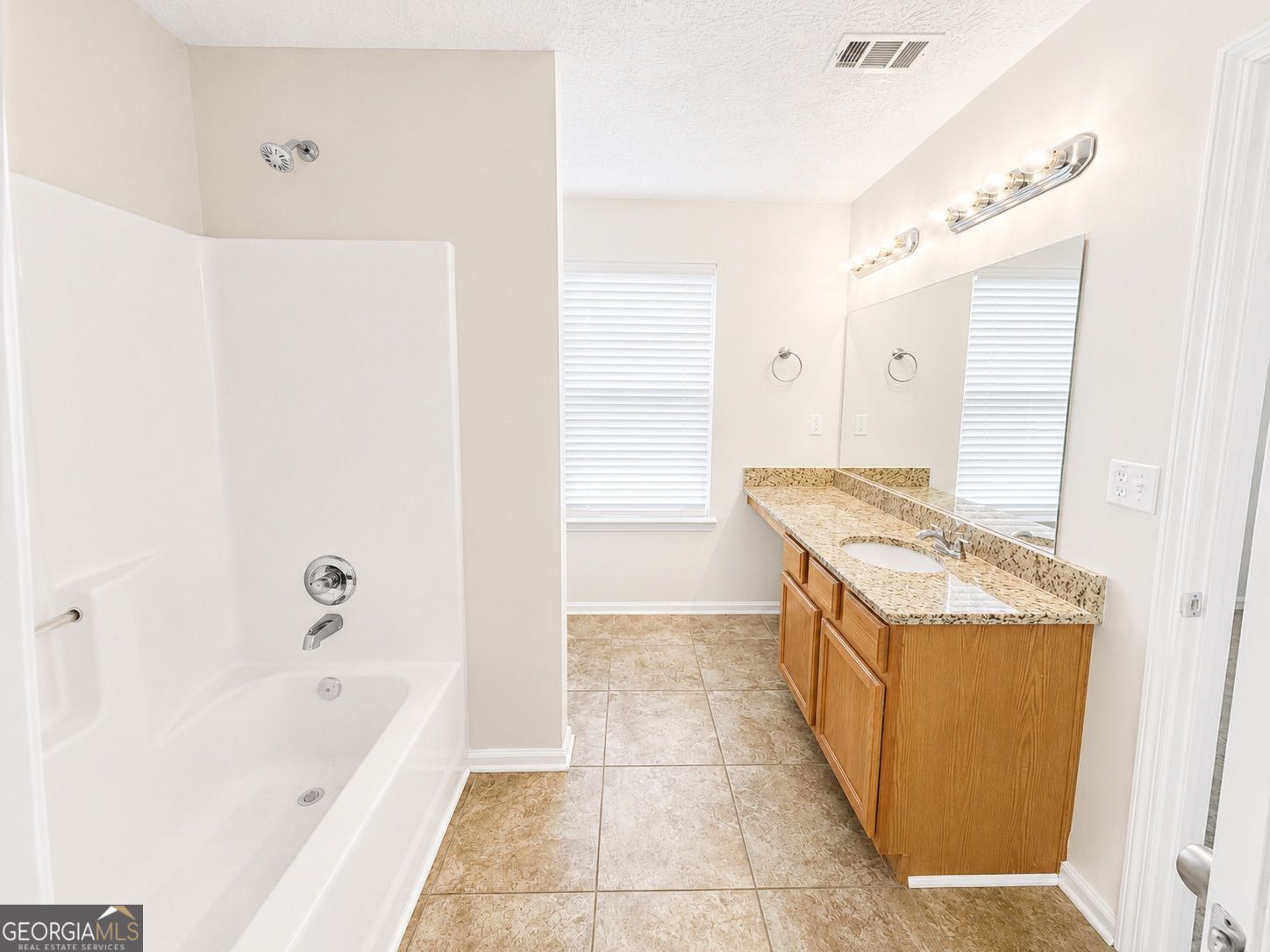 3135 Revere Circle Property Photo 23