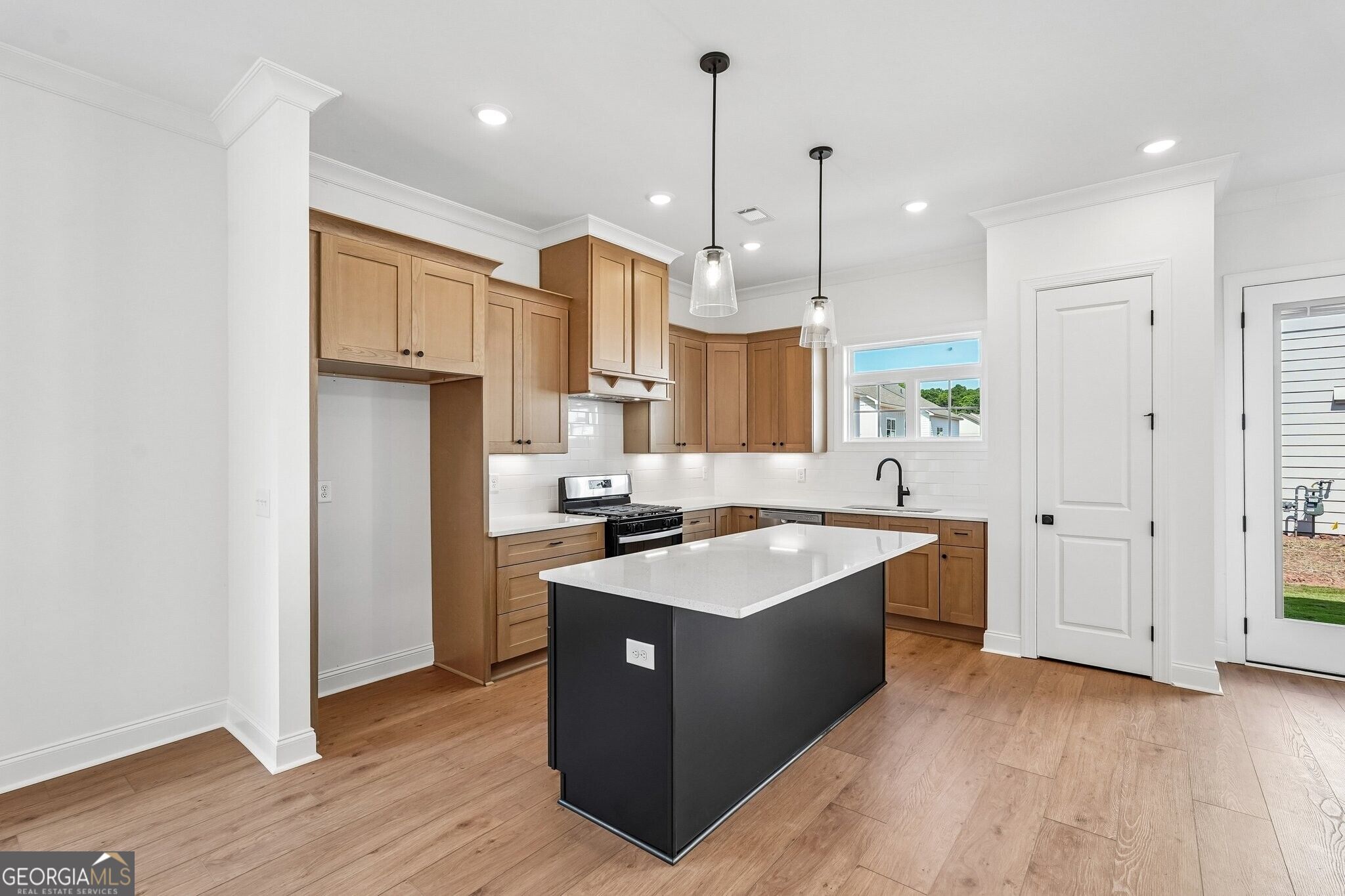 3942 Fulson Drive Property Photo 11