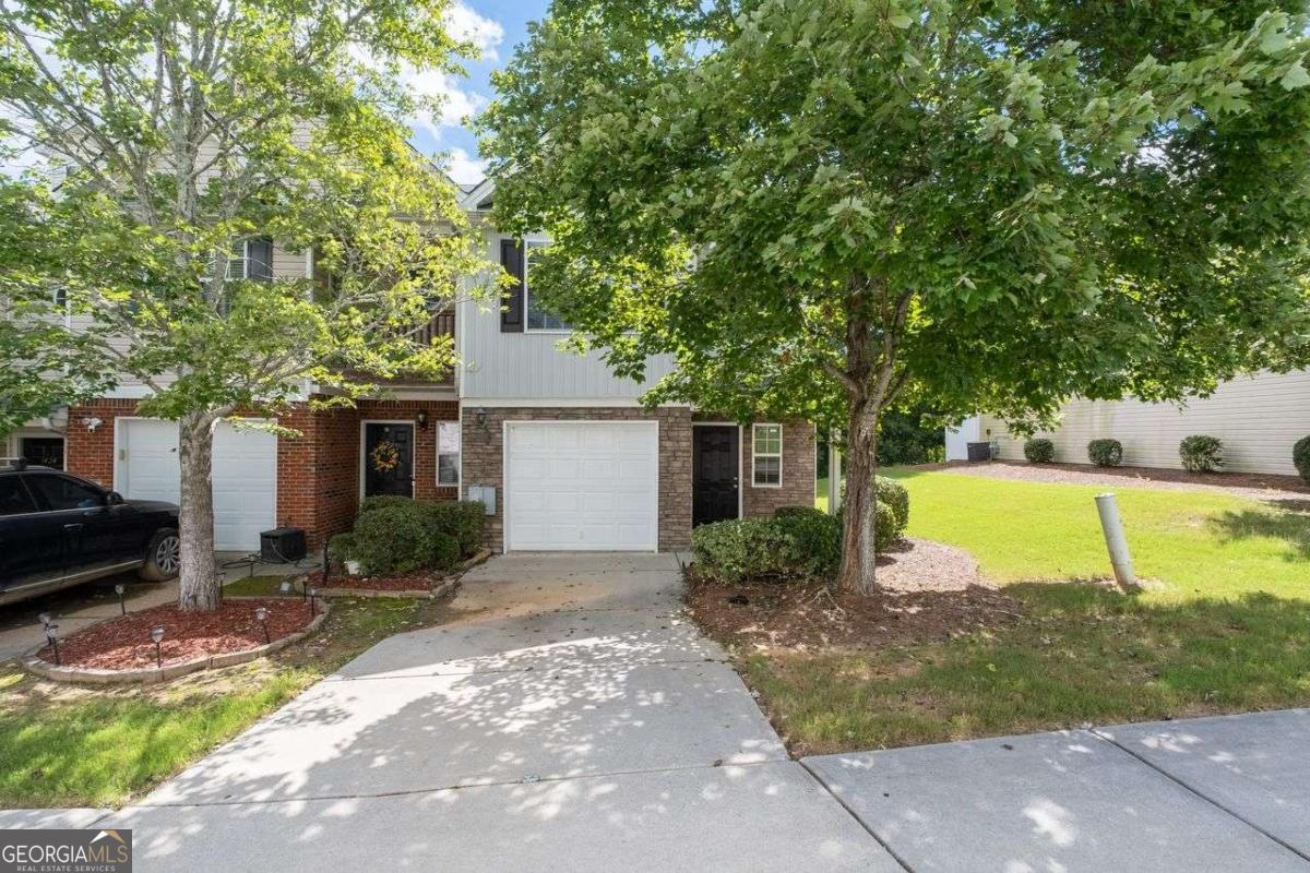 1428 Box Circle Property Photo 1