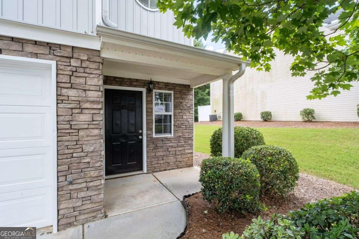1428 Box Circle Property Photo 5