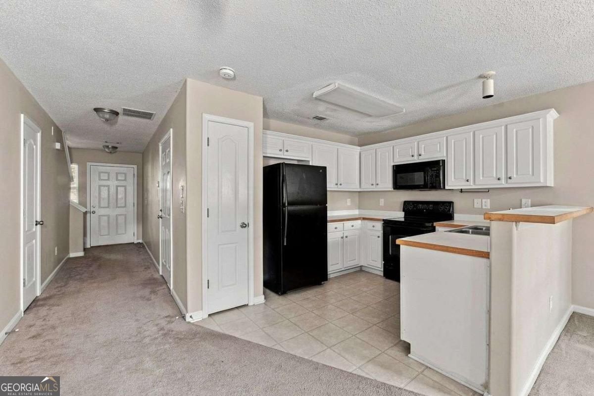 1428 Box Circle Property Photo 9