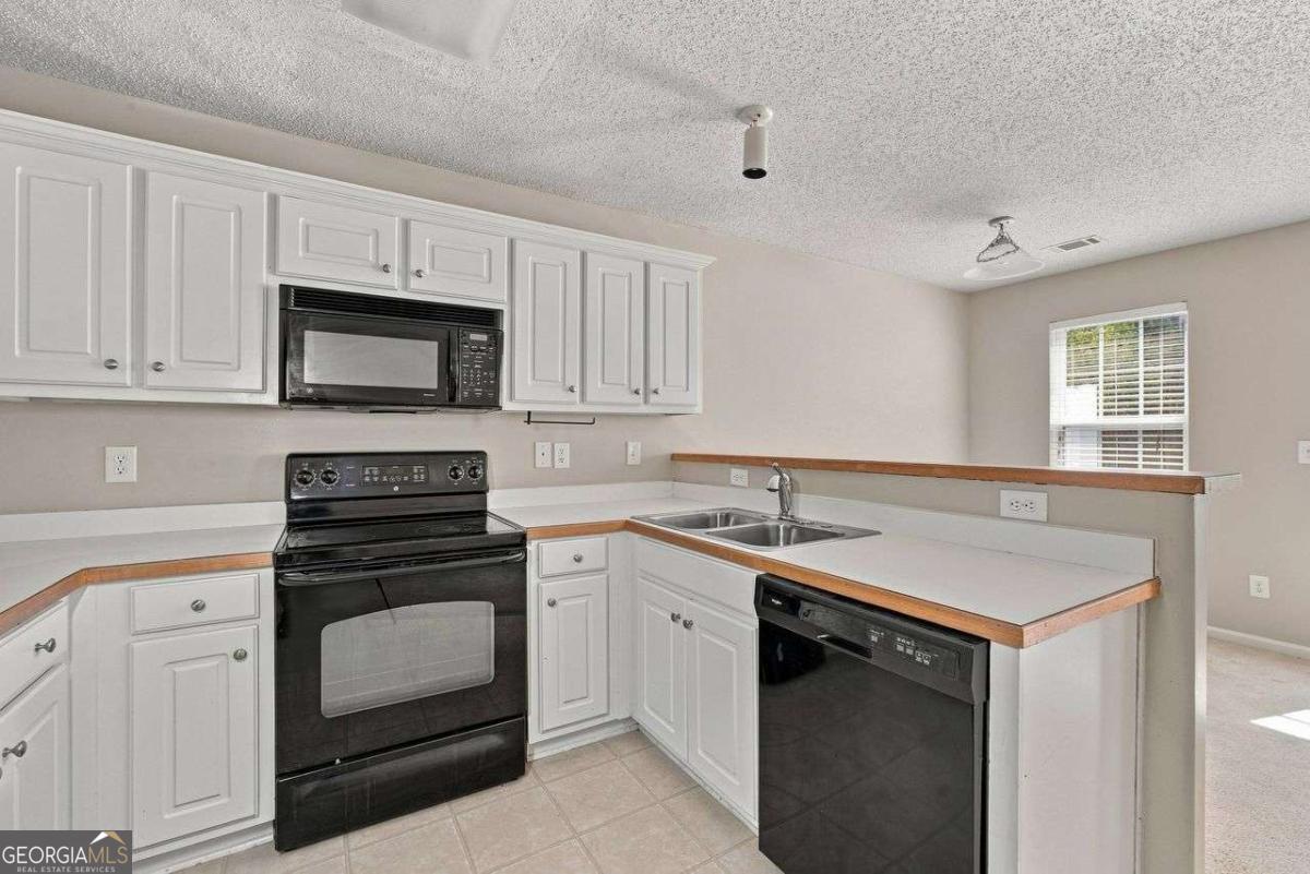 1428 Box Circle Property Photo 11