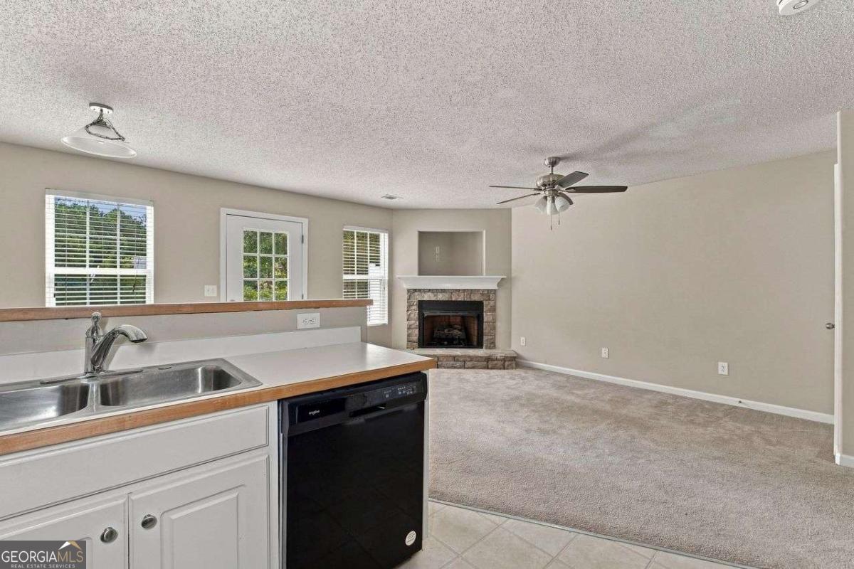 1428 Box Circle Property Photo 12