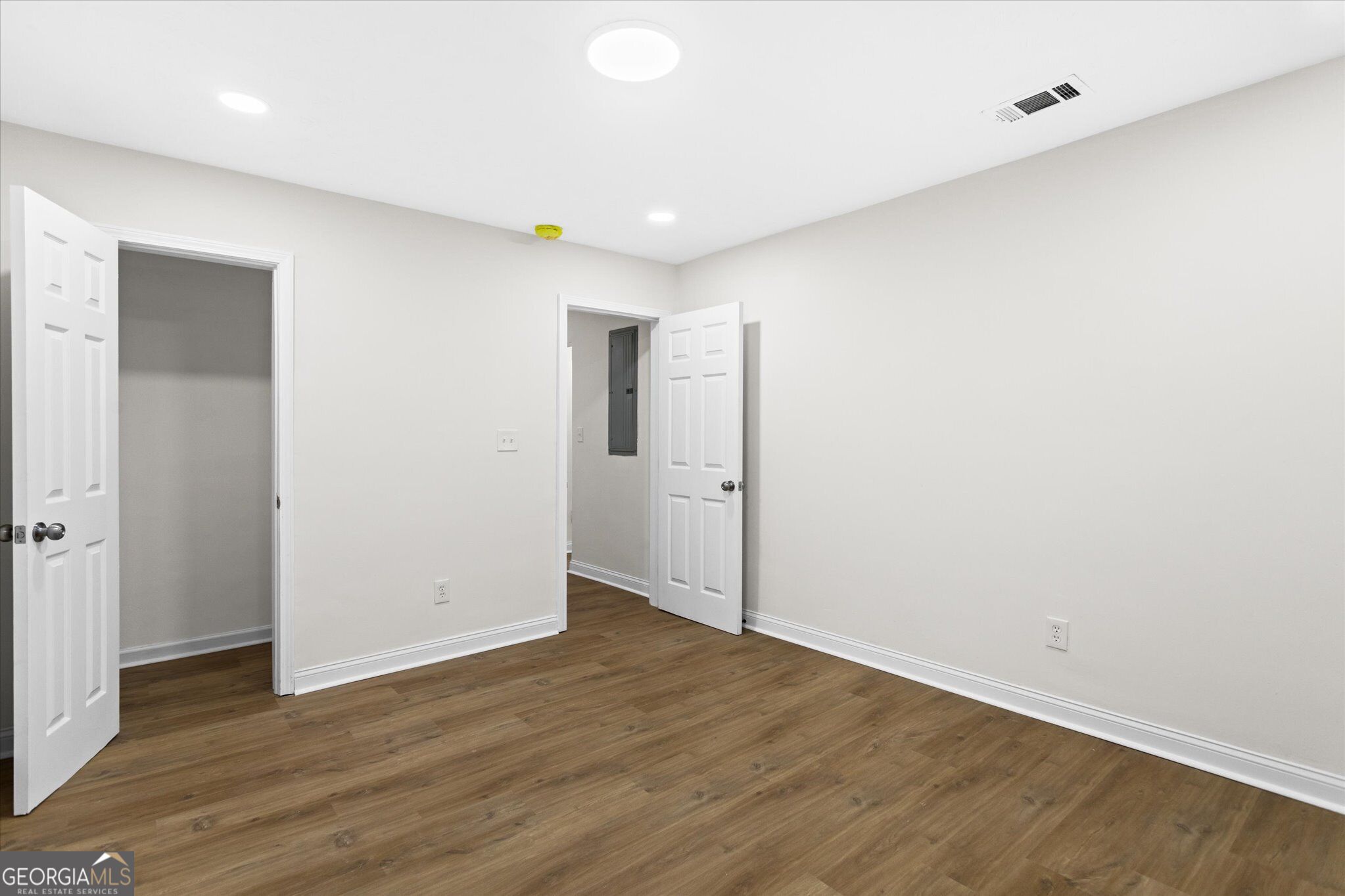 1939 Willa Drive Property Photo 29