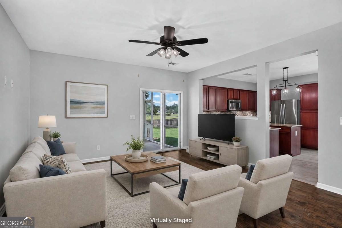 95 Hamilton Grove Drive Property Photo 3