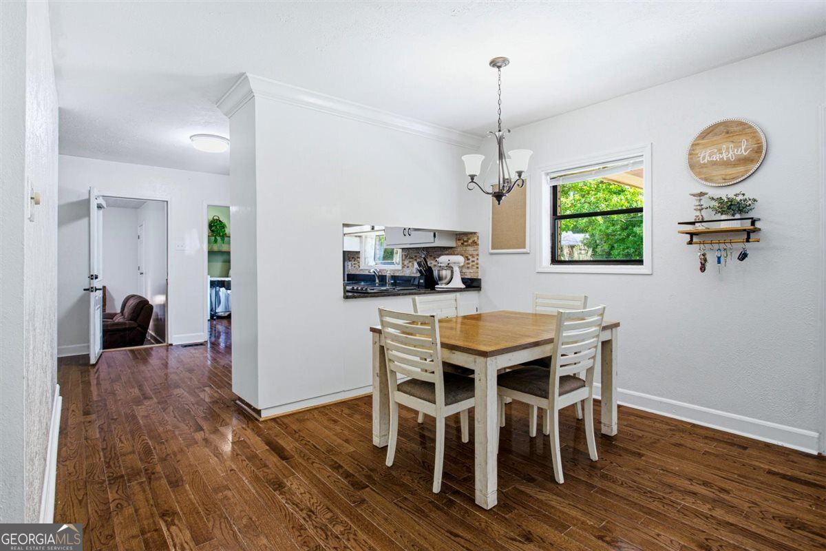 773 Sweetbriar Circle Property Photo 8