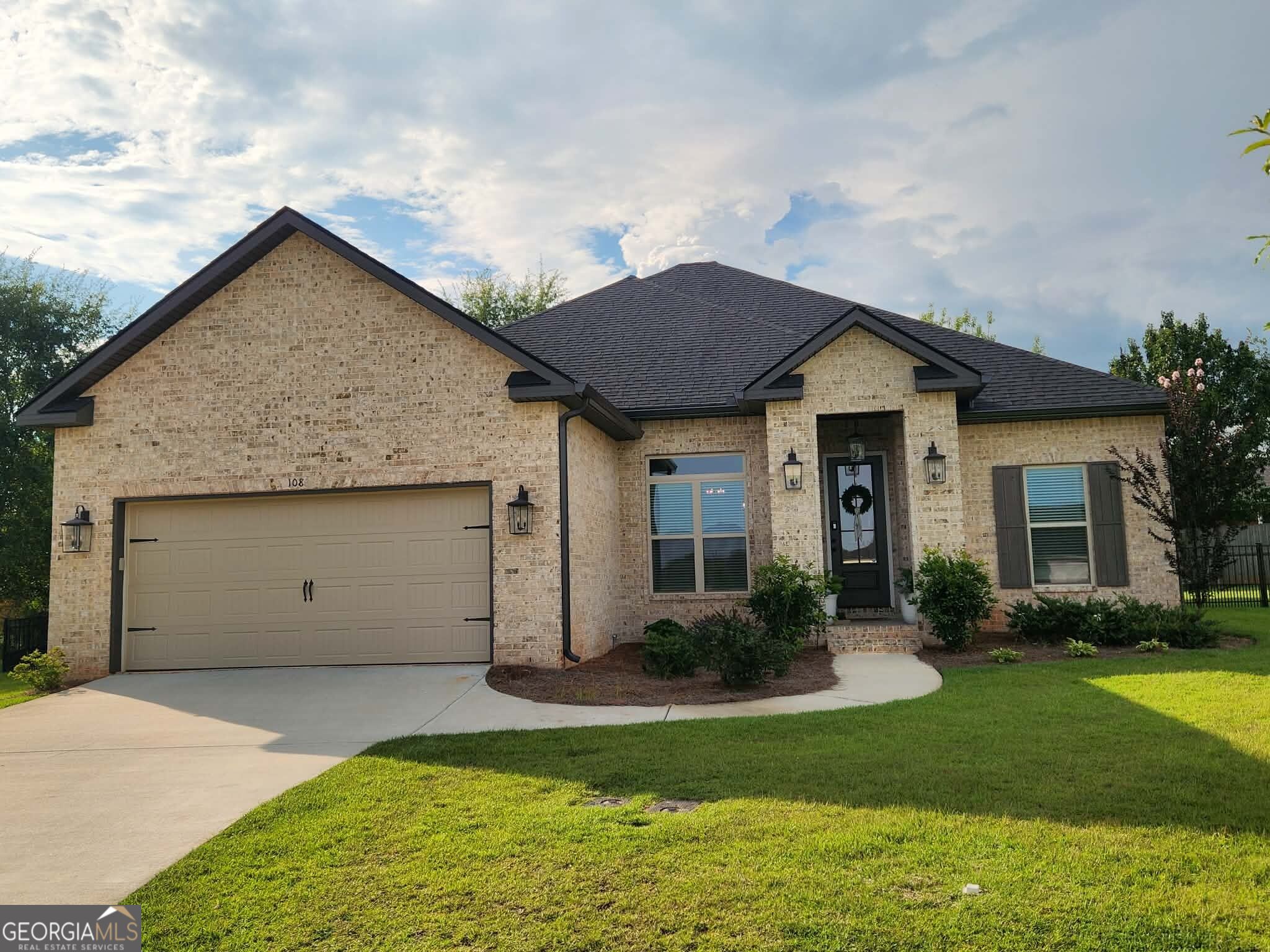 108 Raspberry Trail