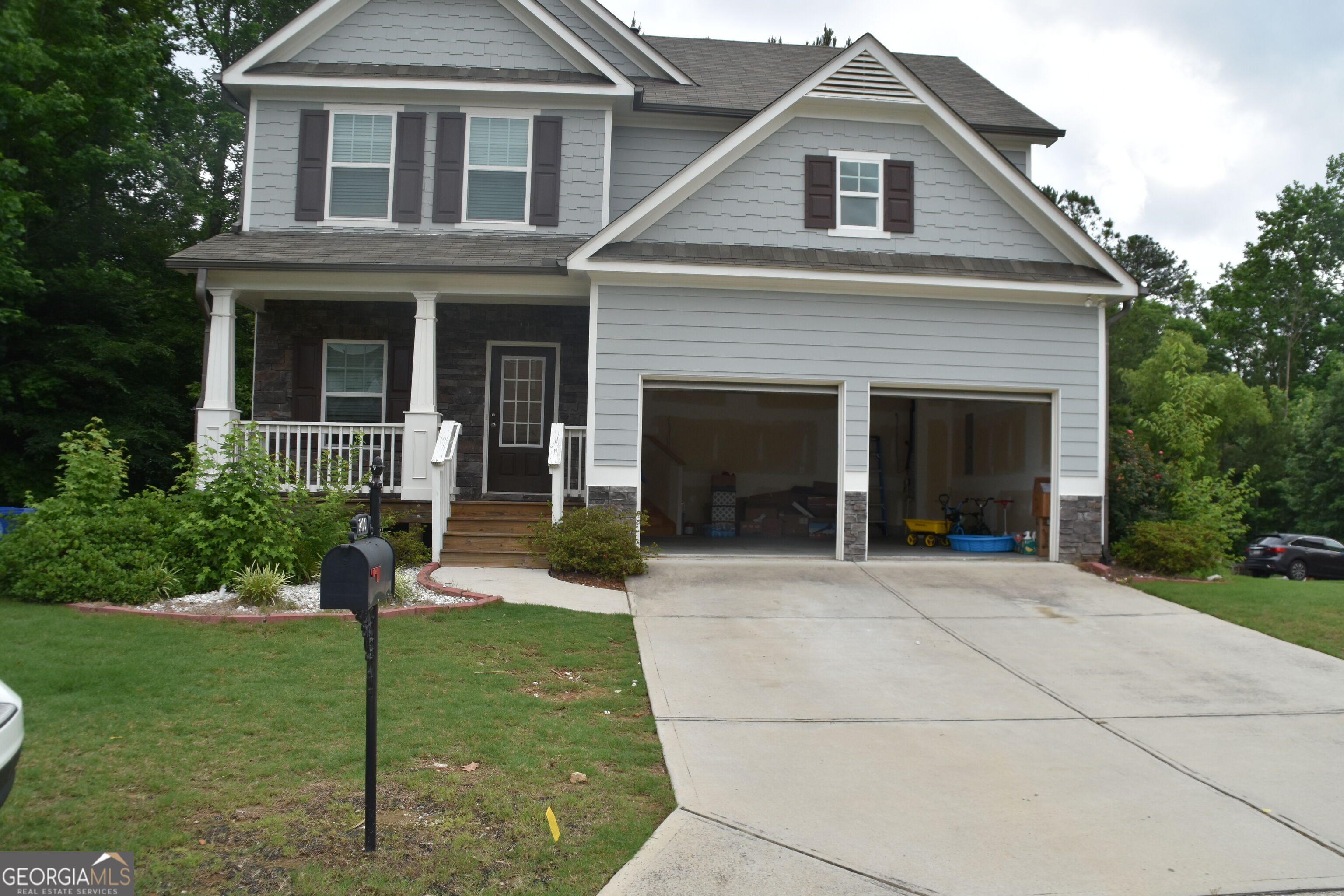 200 Mirage Drive Property Photo 10