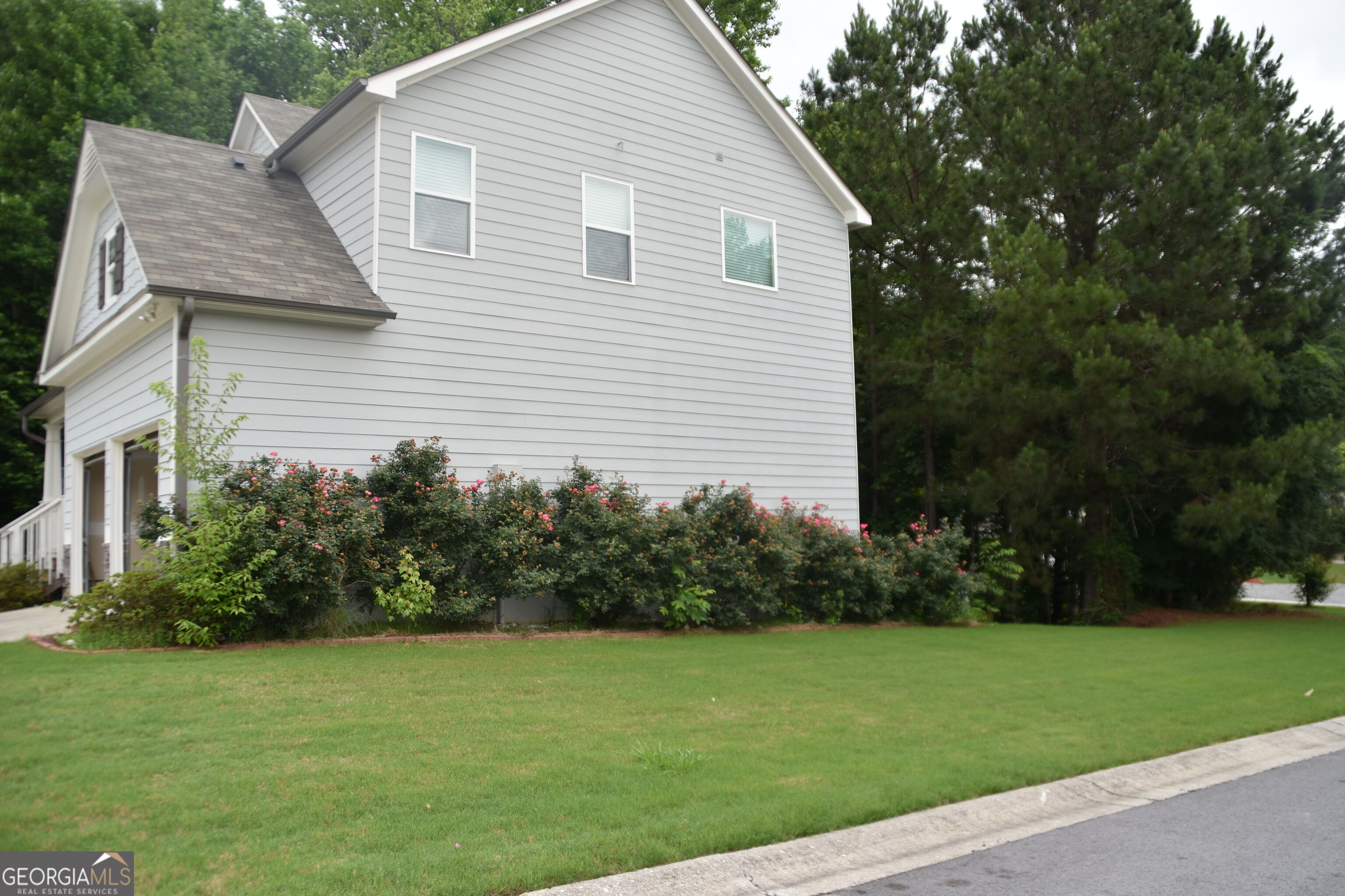 200 Mirage Drive Property Photo 12