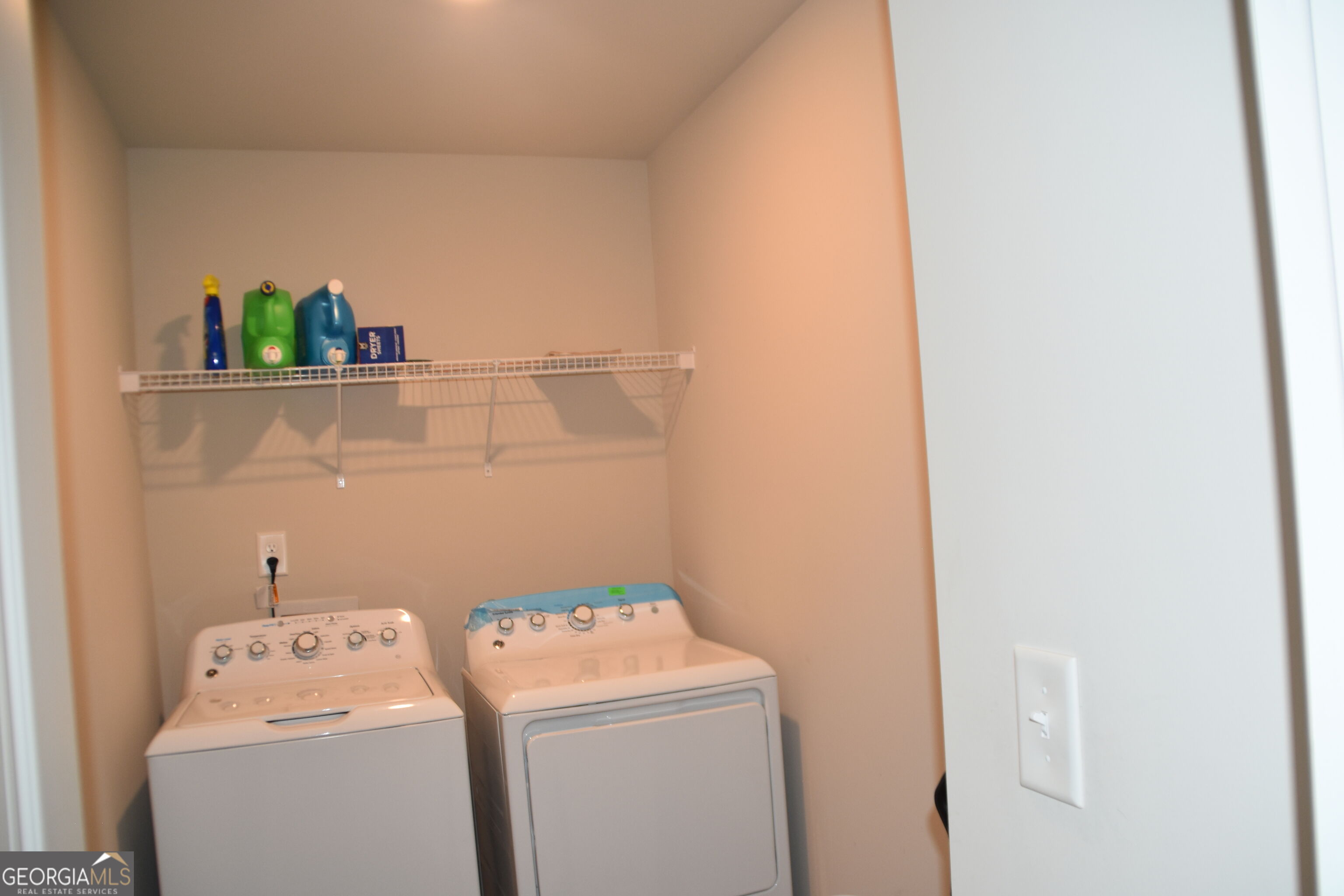 200 Mirage Drive Property Photo 21