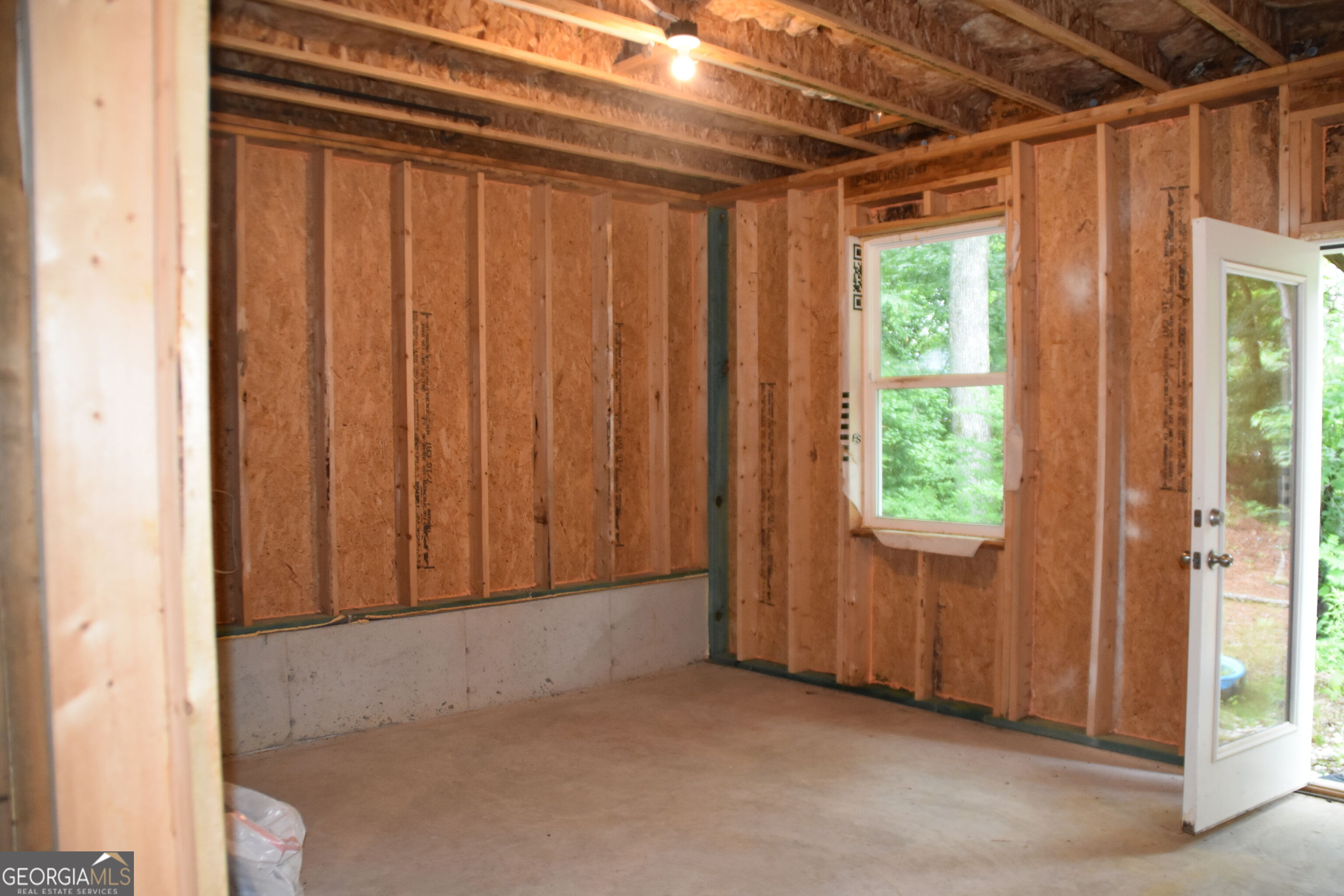 200 Mirage Drive Property Photo 26