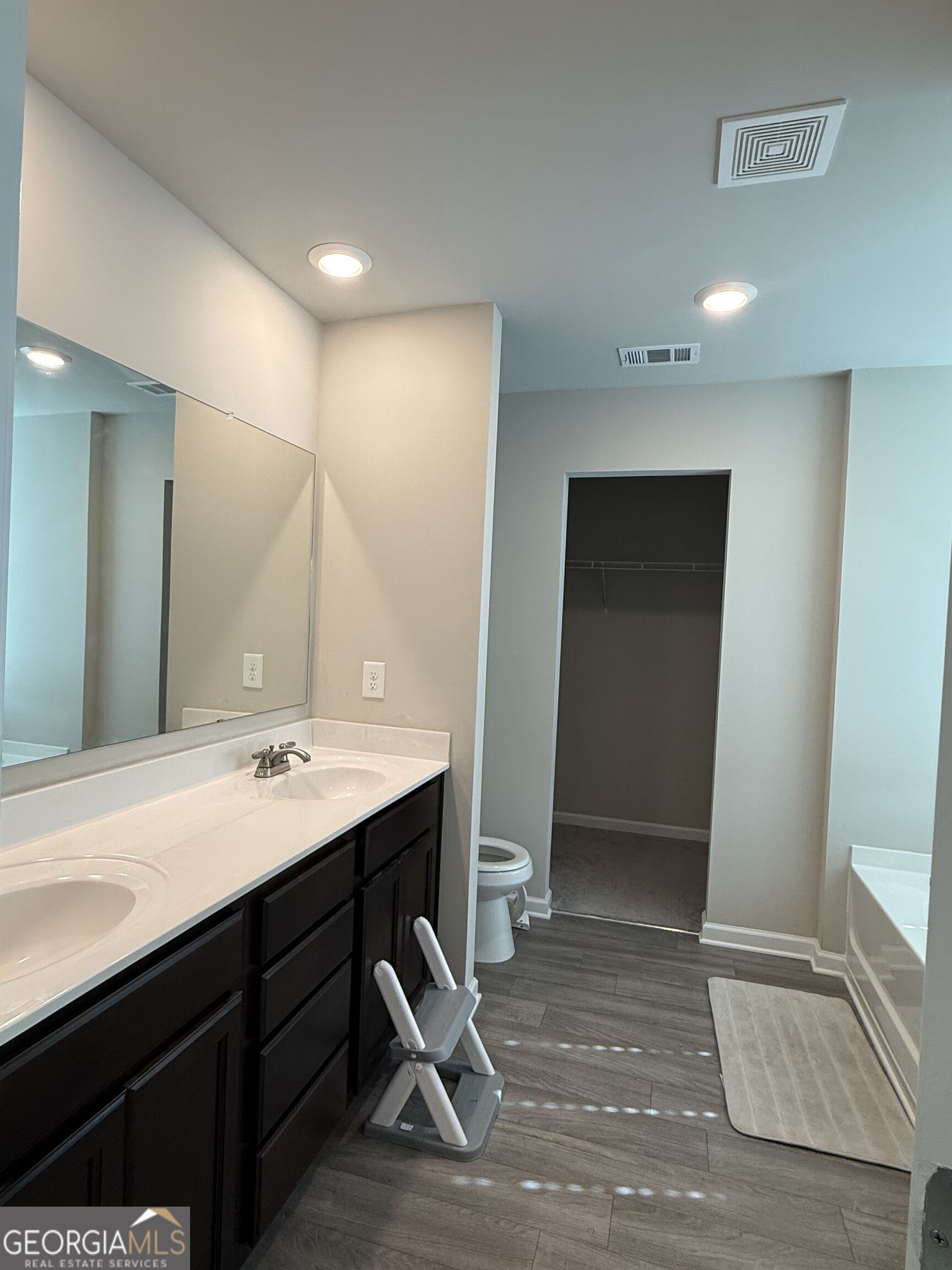 200 Mirage Drive Property Photo 63