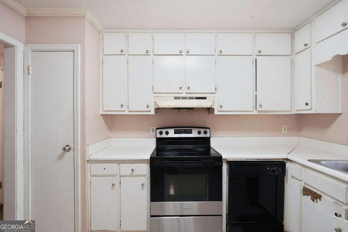 4540 Birch Ridge Trail Property Photo 13