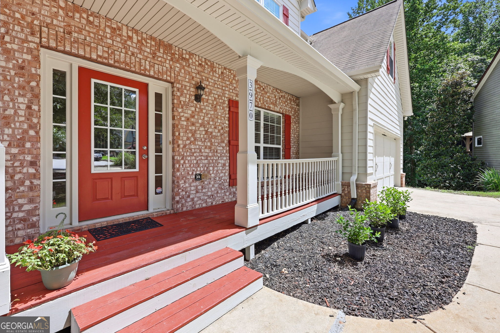 3970 Walnut Grove Way Property Photo 4