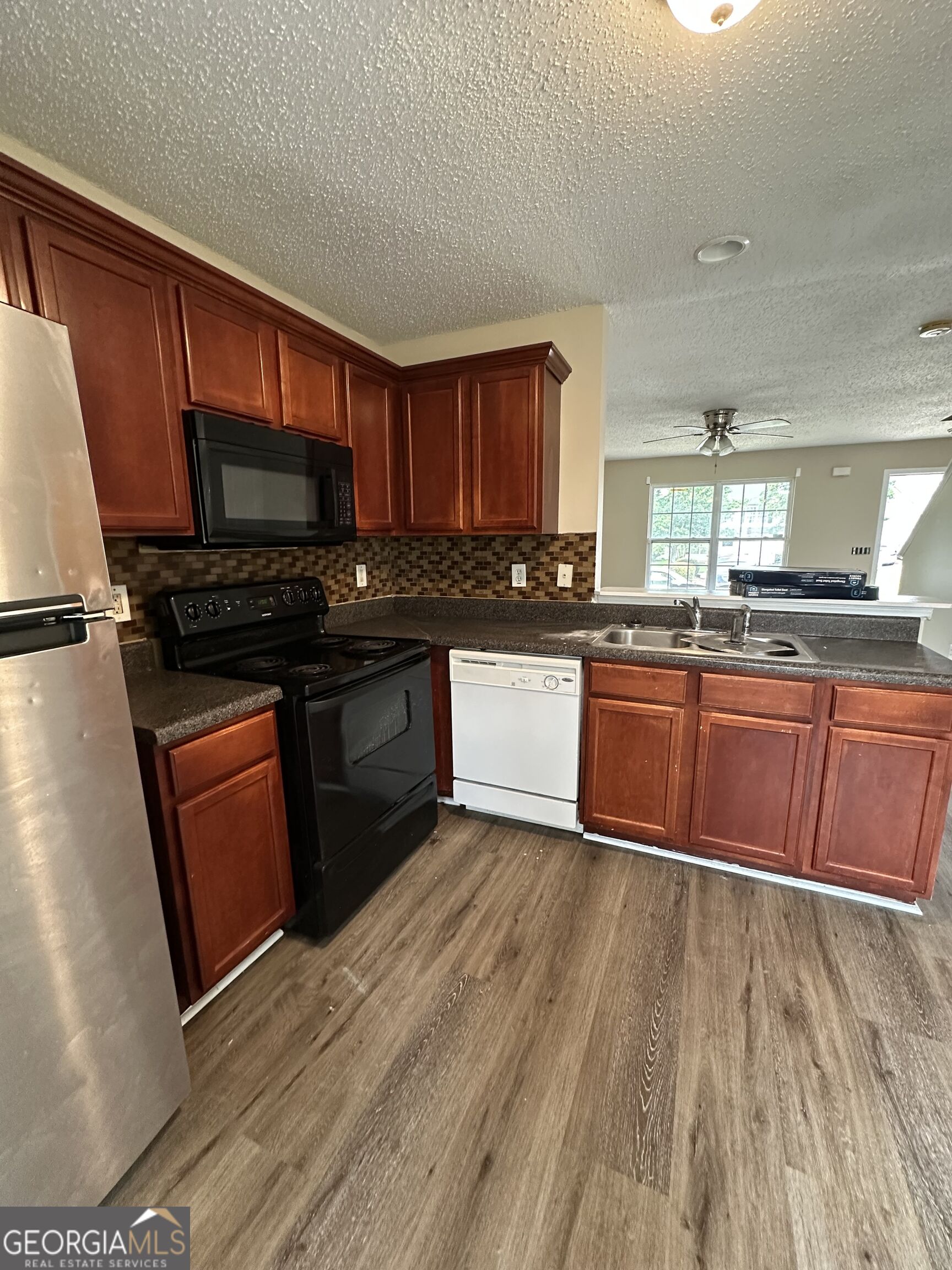 500 Jaclyn Circle Property Photo 8
