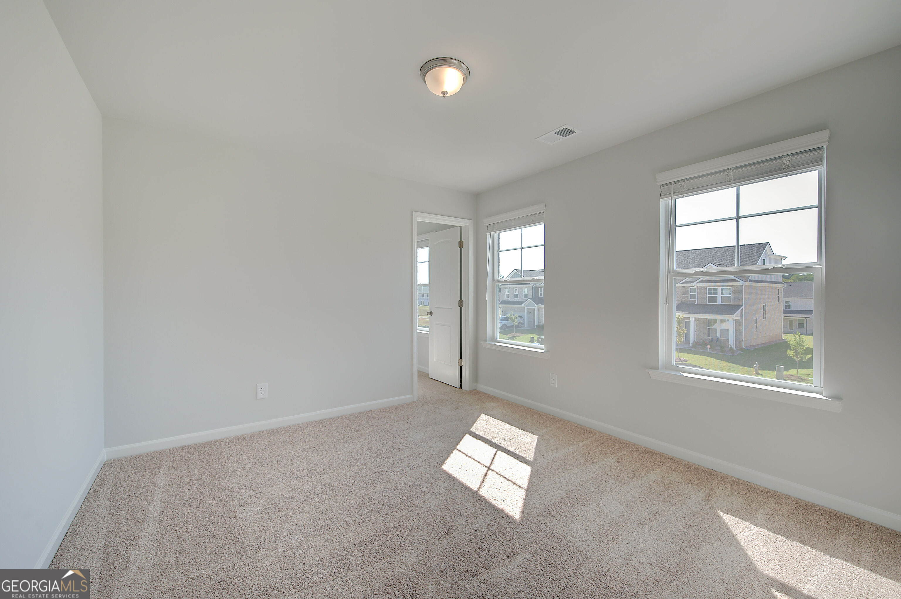 672 Leafy Branch Way Property Photo 21