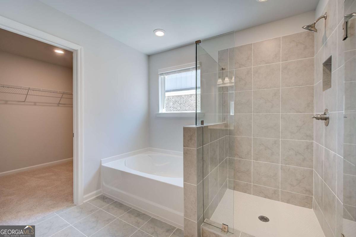 672 Leafy Branch Way Property Photo 30