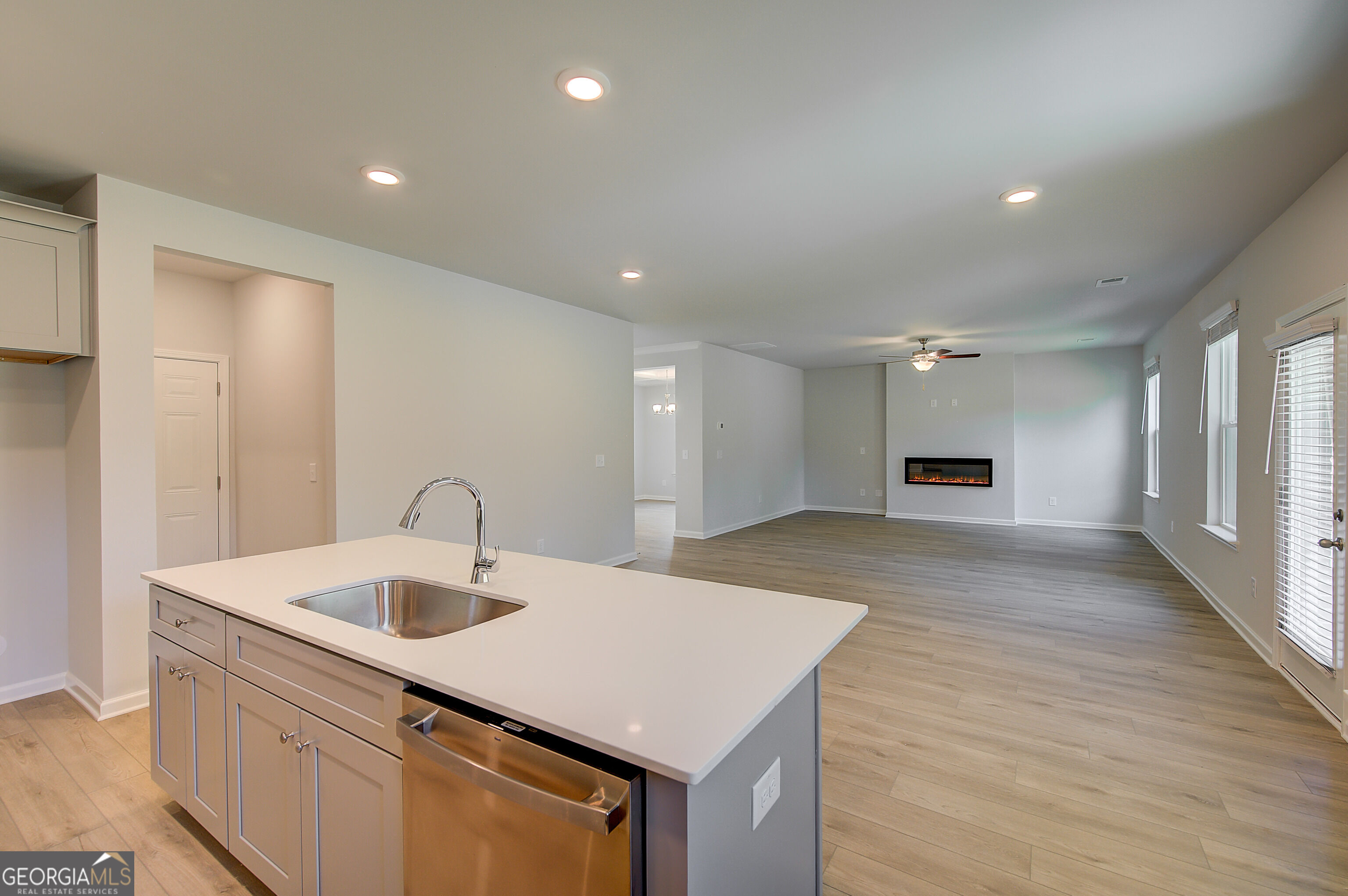 648 Leafy Branch Way Property Photo 17