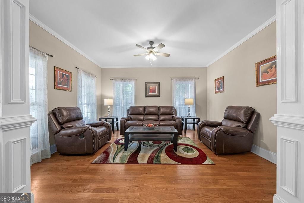 5601 Fox Glove Ct. Court Property Photo 6