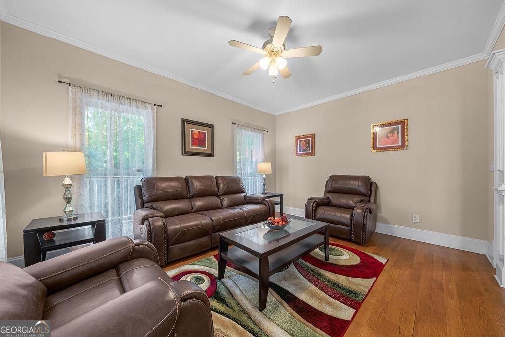 5601 Fox Glove Ct. Court Property Photo 7