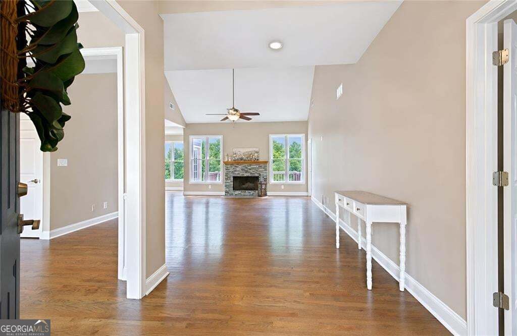 93 Overlook Circle Property Photo 18