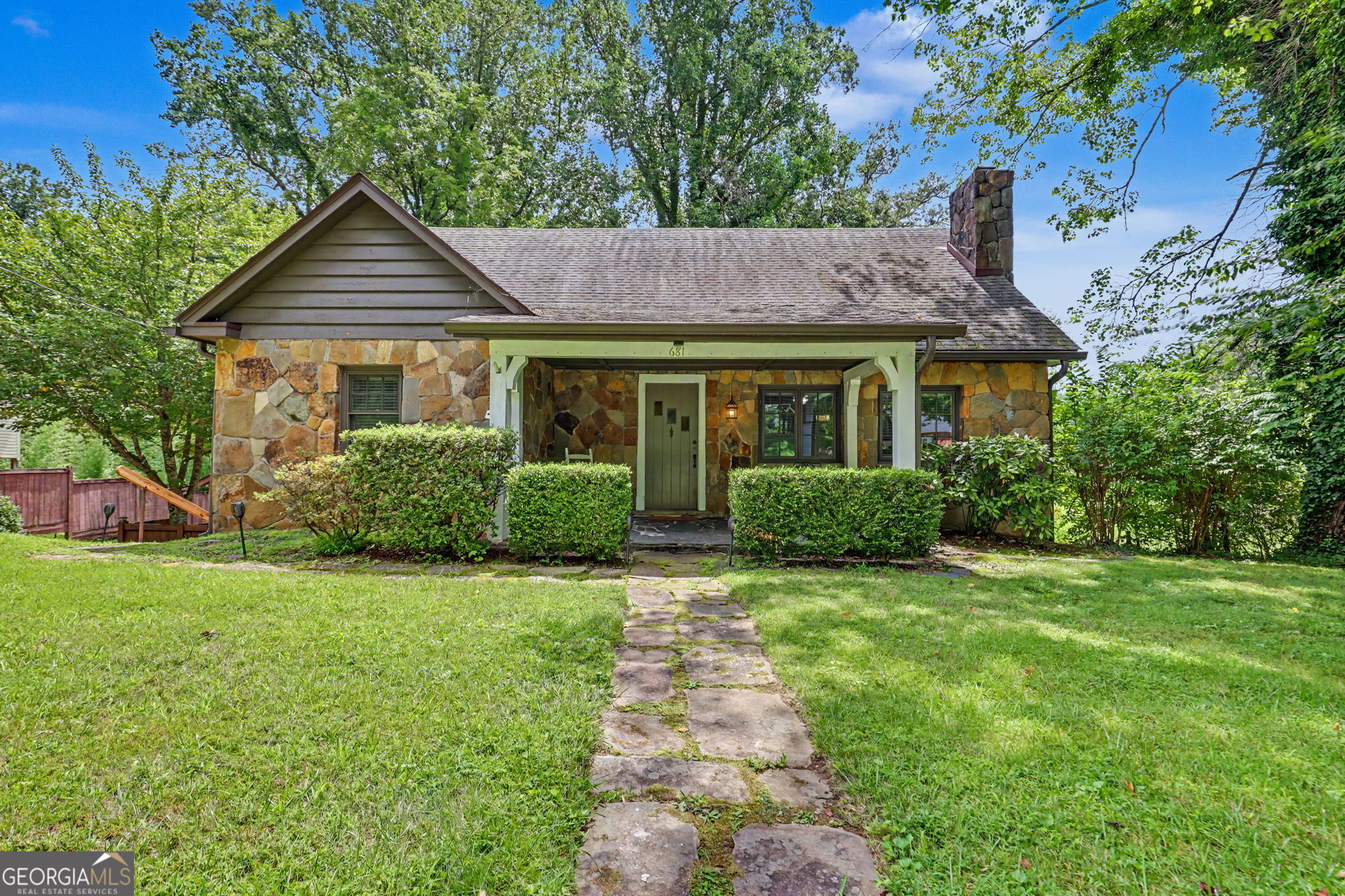 681 Old 441 S Property Photo 1
