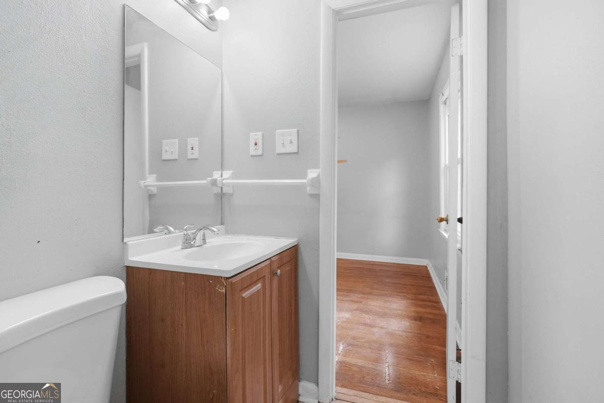305 Mercer Drive Property Photo 24