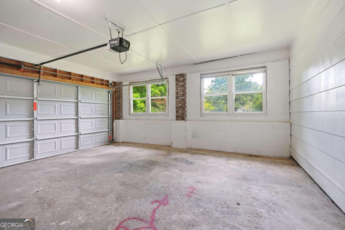 305 Mercer Drive Property Photo 27