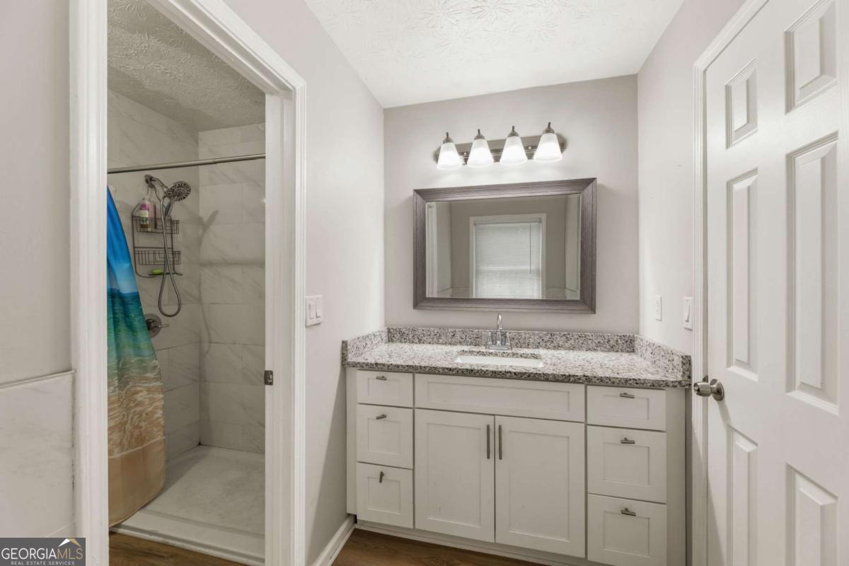 1731 Rose Garden Lane Property Photo 8