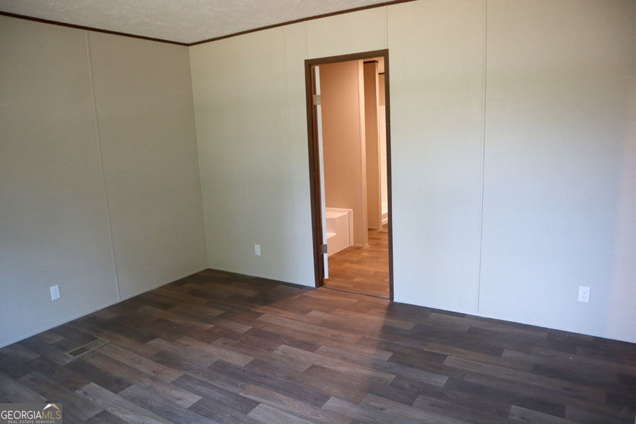 261 Willow Drive Property Photo 9