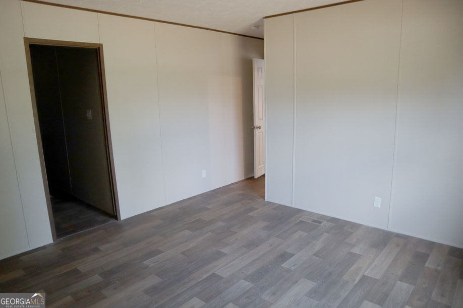 261 Willow Drive Property Photo 10