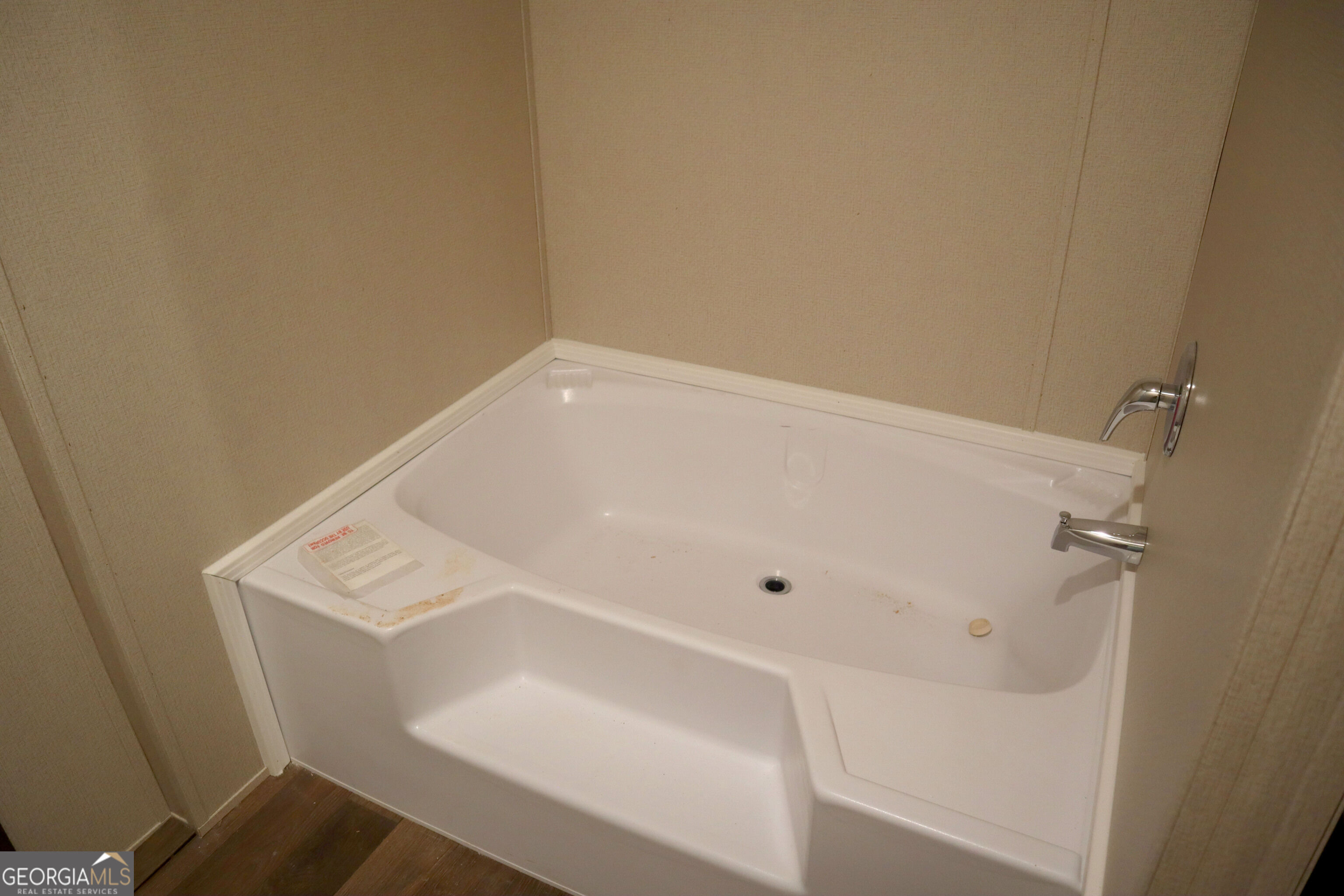 261 Willow Drive Property Photo 12
