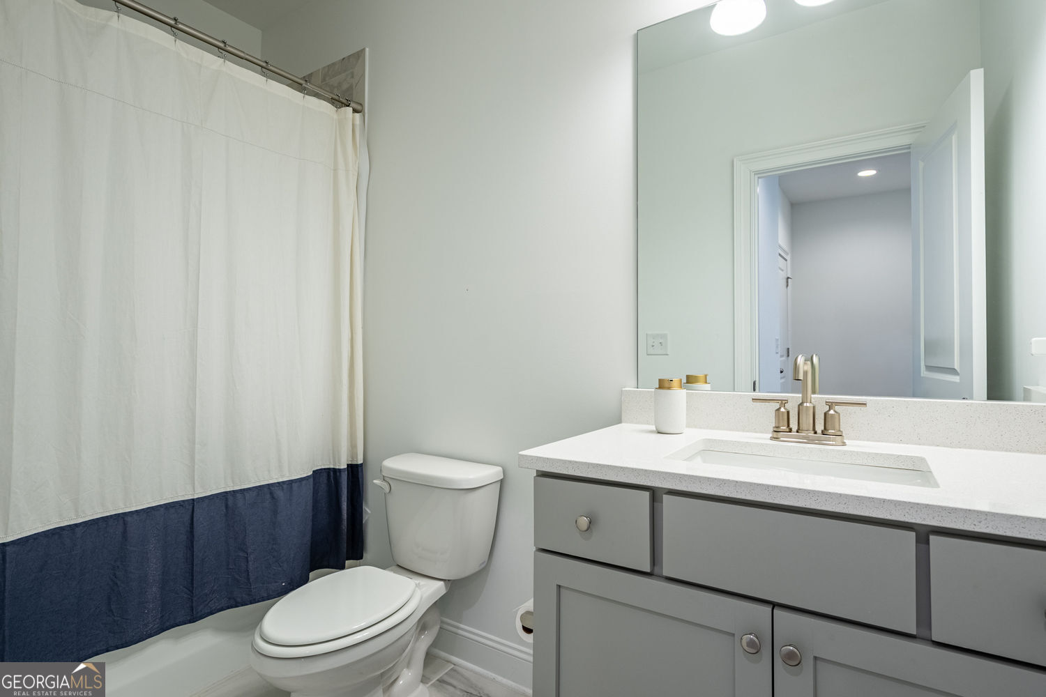 6794 Encore Boulevard Property Photo 7