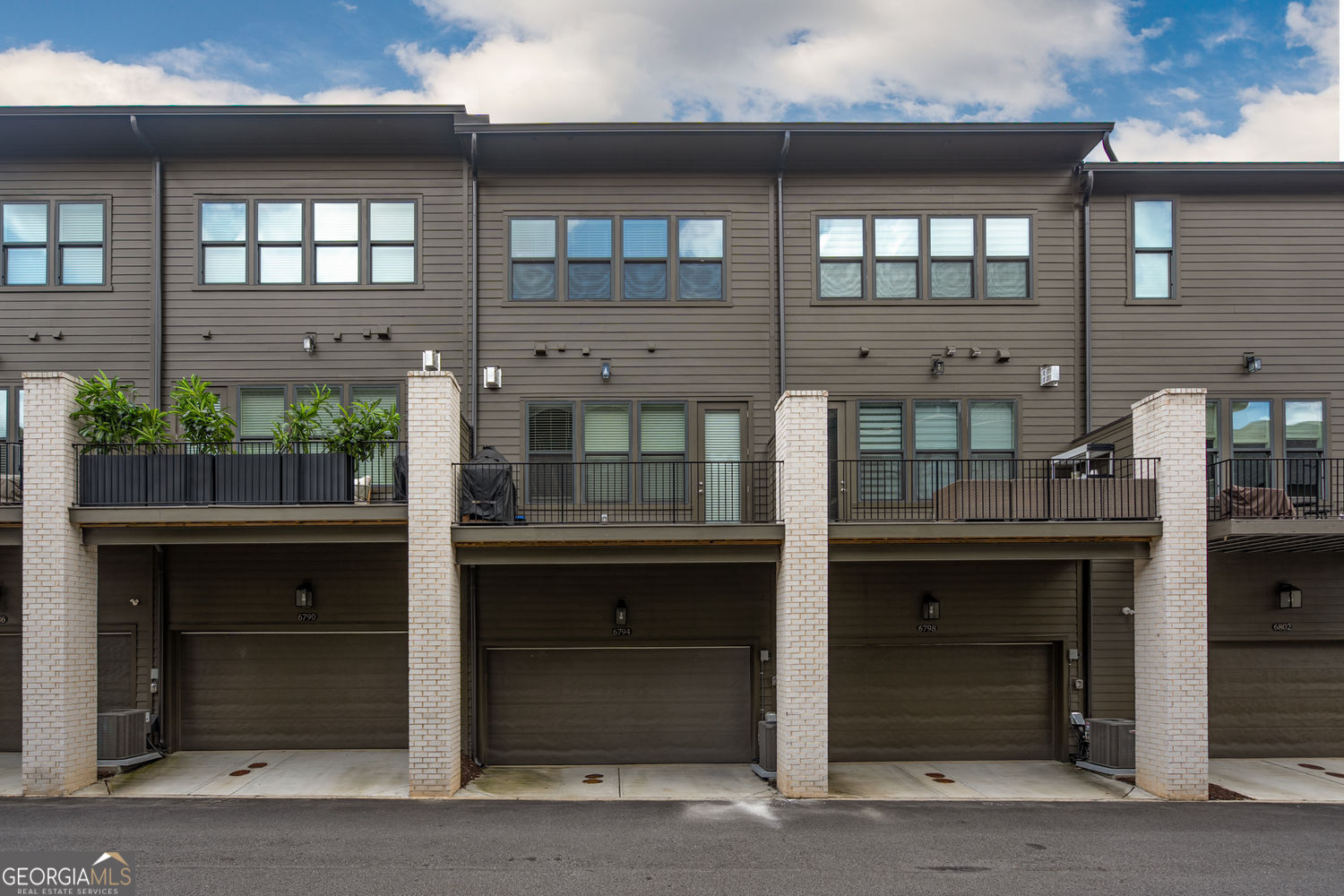 6794 Encore Boulevard Property Photo 29