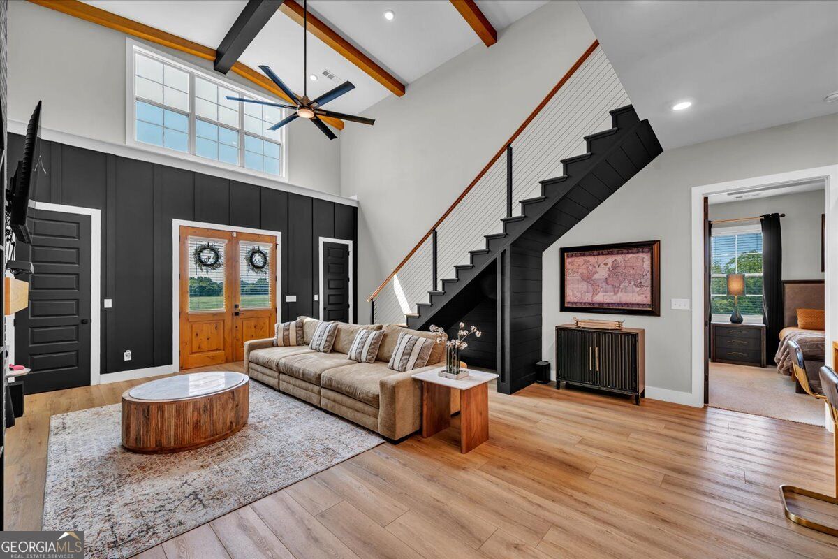 189 Gilbert Road Property Photo 8